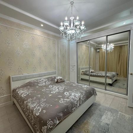 1 Ком Апартаменты Хан Шатыр, Вблизи Байтерек, Сарыарка, Центральный Парк Astana Ngoại thất bức ảnh
